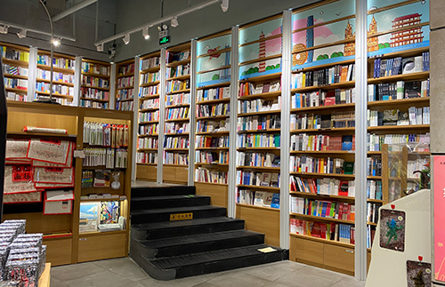 What kind of shelves and display racks should stationery and cultural shops choose