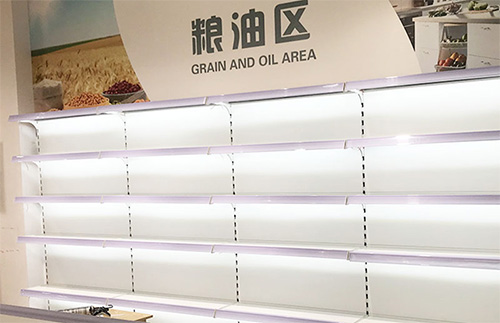 The characteristics of supermarket shelves are coming