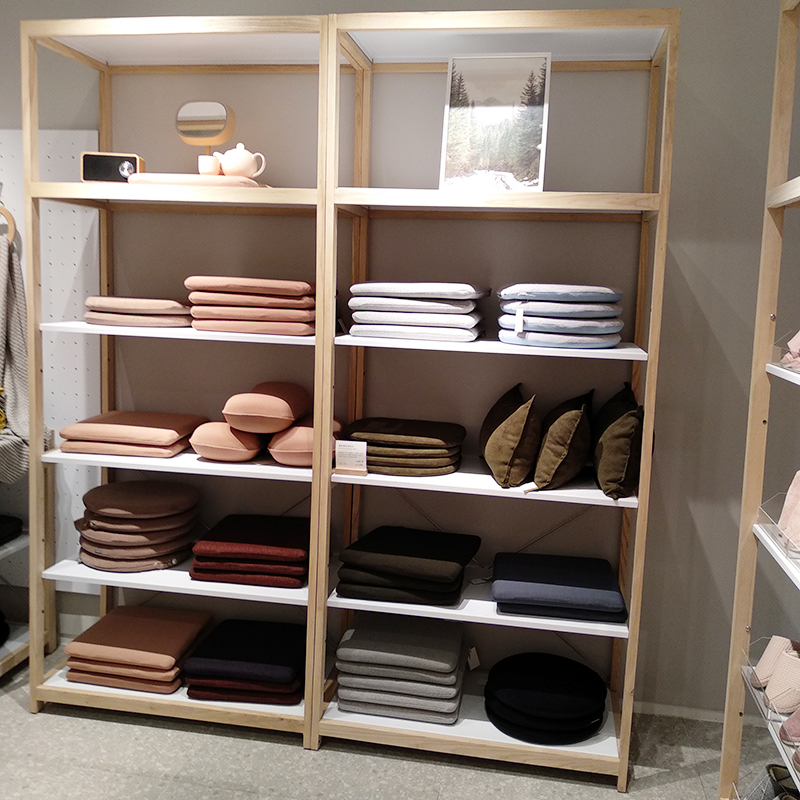 Specialty store display shelves