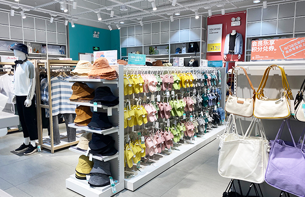 Basic rules for displaying shelves in boutique stores